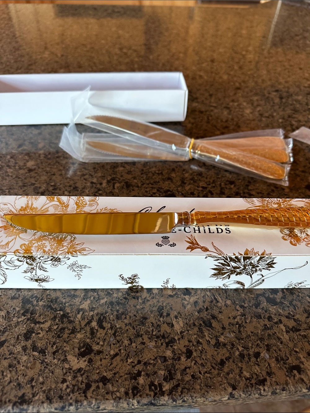 Mackenzie-Childs Check Gold set of 4 Plated Steak Knife Set - Gold Plated NWT